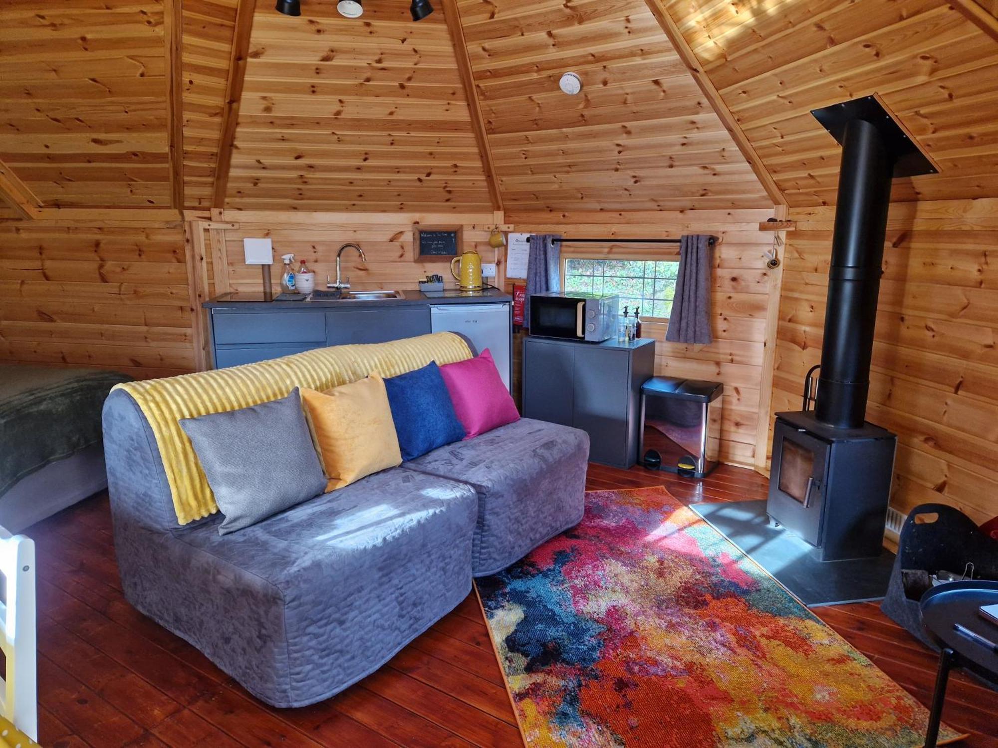 The Hive - Unique Log Cabin With Wood Burning Stove Ludchurch Екстер'єр фото